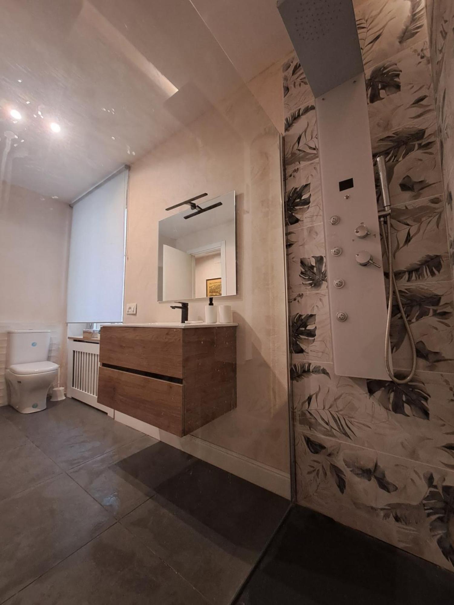 Rock&white Apartment Genoa