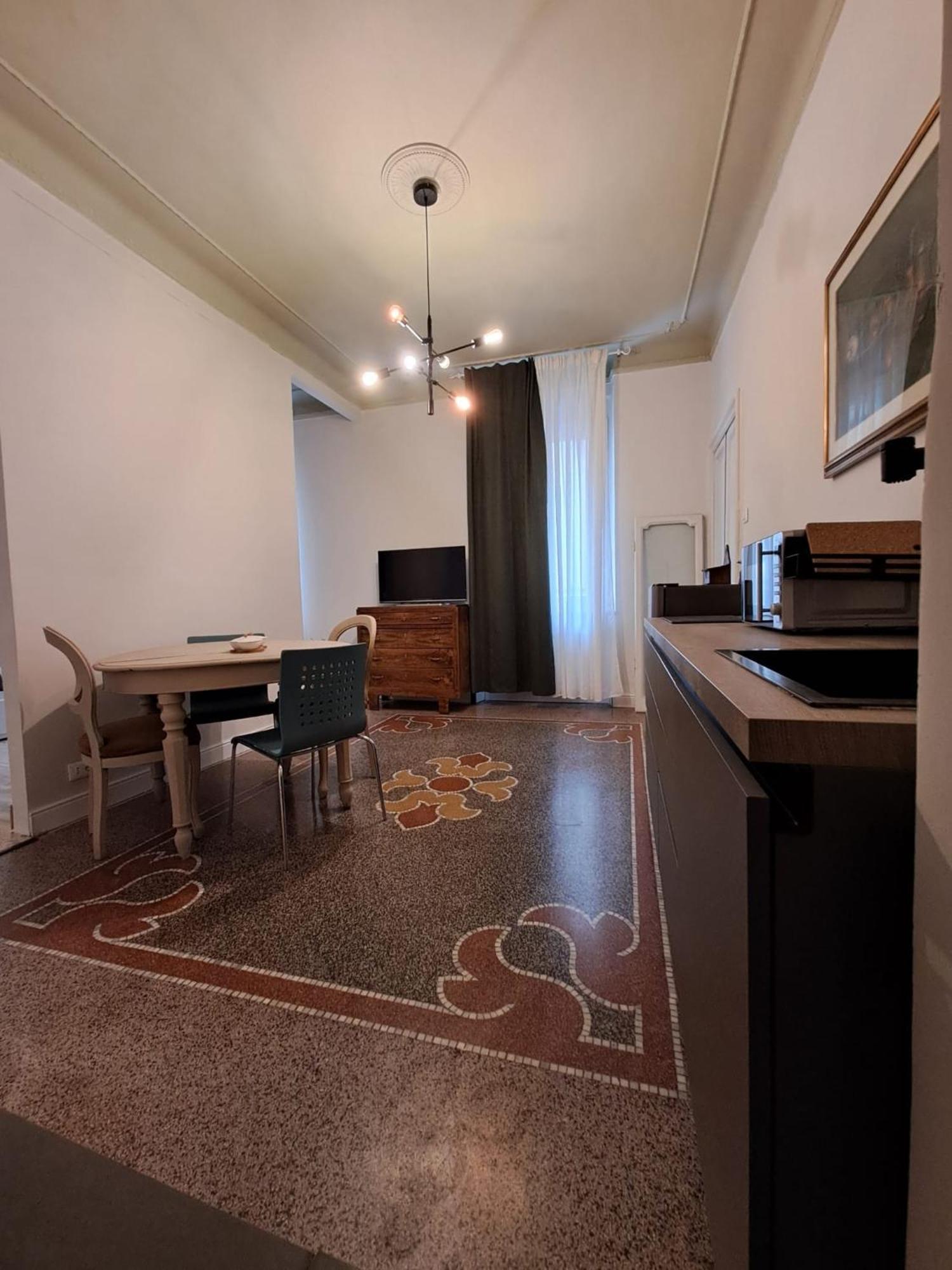 Rock&white Apartment